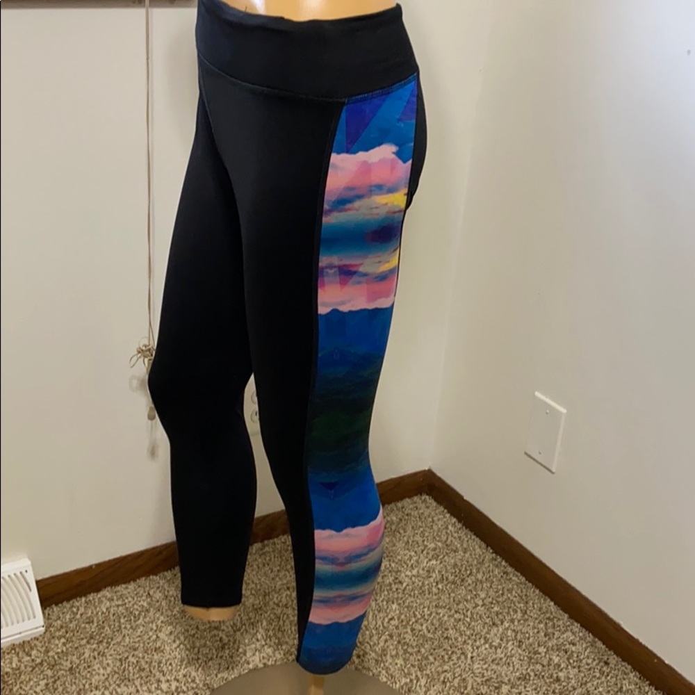 Women’s size medium Lularoe leggings